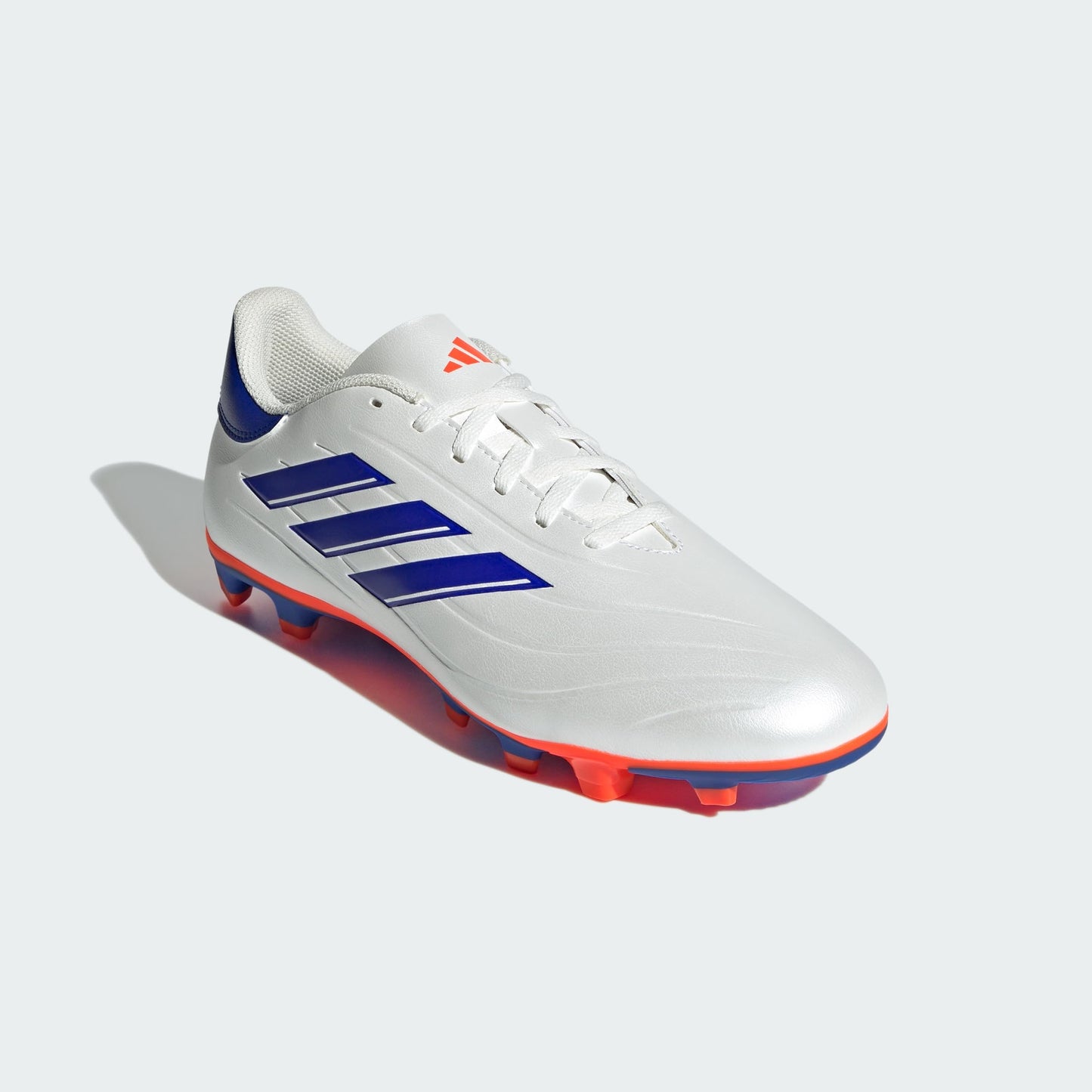 adidas Mixte Copa Pure II Club Football Boots Flexible Ground Chaussures, Cloud White/Lucid Blue/Solar Red, 36 EU