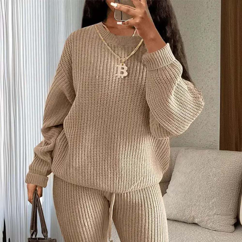 Women's Knitted Wool Suit